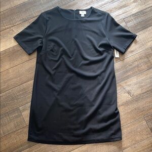 Black Short Sleeve Dress